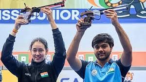 आईएसएसएफ जूनियर विश्व कप: रश्मिका-कपिल को एयर पिस्टल मिश्रित टीम स्पर्धा में स्वर्ण आईएसएसएफ जूनियर विश्व कप: रश्मिका-कपिल को एयर पिस्टल मिश्रित टीम स्पर्धा में स्वर्ण