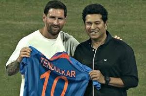 मेस्सी का मुंबई आना मुंबई और भारत के लिए एक सुनहरा पल है: तेंदुलकर