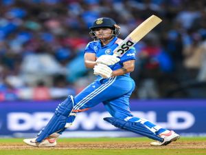 महज 21 साल की उम्र में शेफाली वर्मा ने टी20 अंतरराष्ट्रीय क्रिकेट में रचा इतिहास